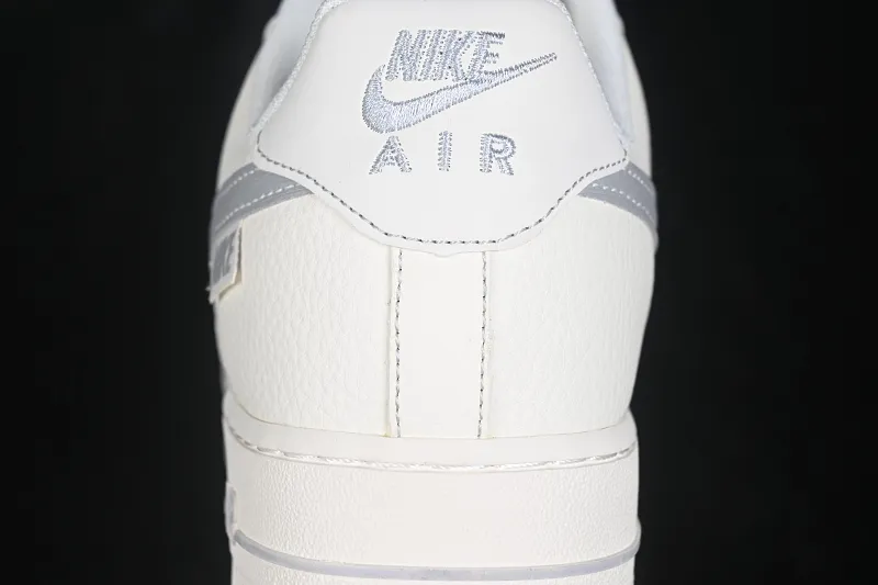 All categories Nk Air Force 1 Air Force series Nk Air Force 1 Low Air Force low-top Nike Air Force 1'07 Low Air Force 1 low-top casual sneakers DN9688-110